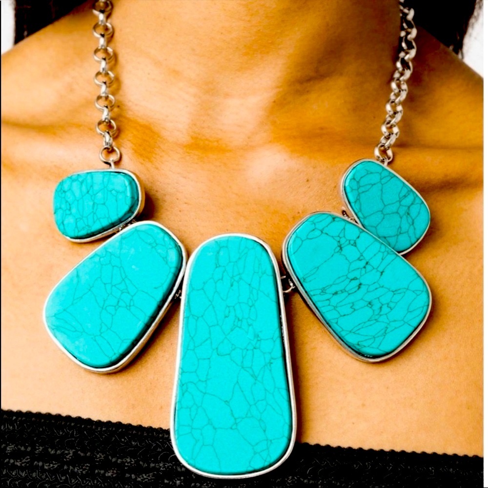 🔥🔥🔥MONUMENTAL - PAPARAZZI - 2019 ZI COLLECTION RETIRED AND SOLD OUT